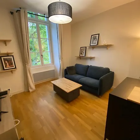 T2 Cosy Et Calme, Parking Prive Et Fibre Inclus 아파트 푸아티에