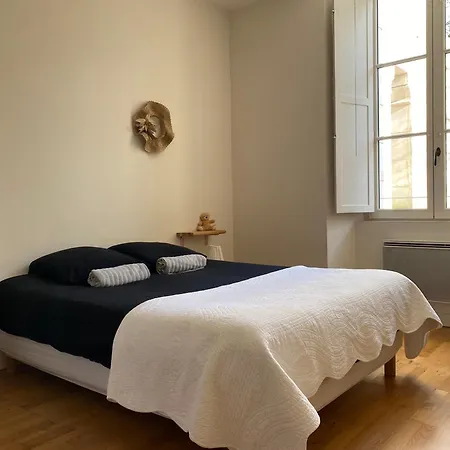 Au Fil Du Clain — T2 Cosy, Parking & Fibre * 普瓦捷